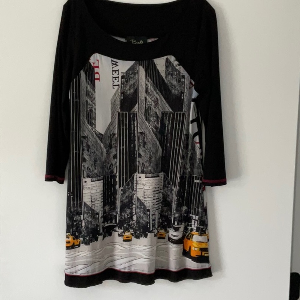 Bali City Scene Tunic - Size Large
